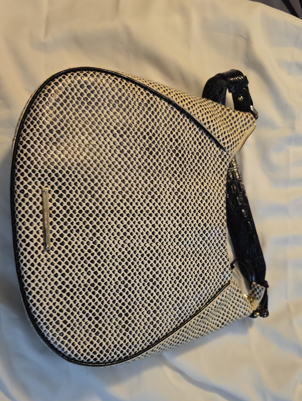 EUC Brahmin Amira Black Tala purse - Picture 8 of 9